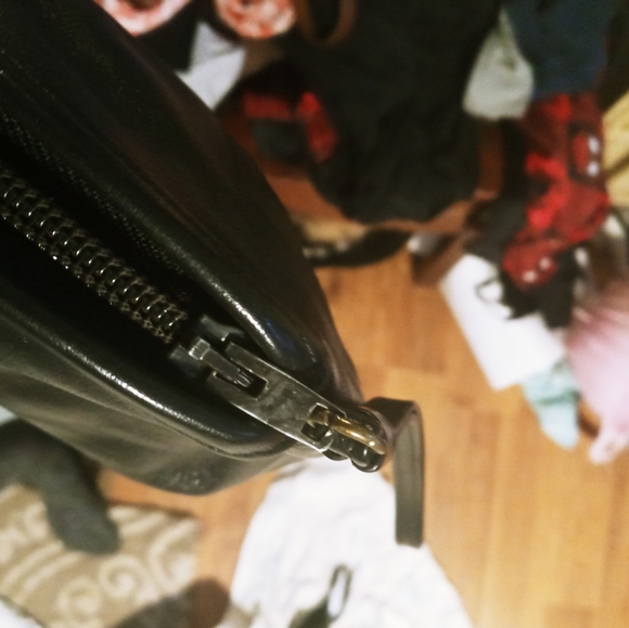 Vintage leather black clutch - Picture 2 of 9